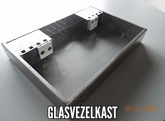 kast glasvezel.JPG